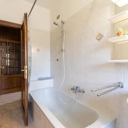 Pugnano Alto - Porcino Farm stay